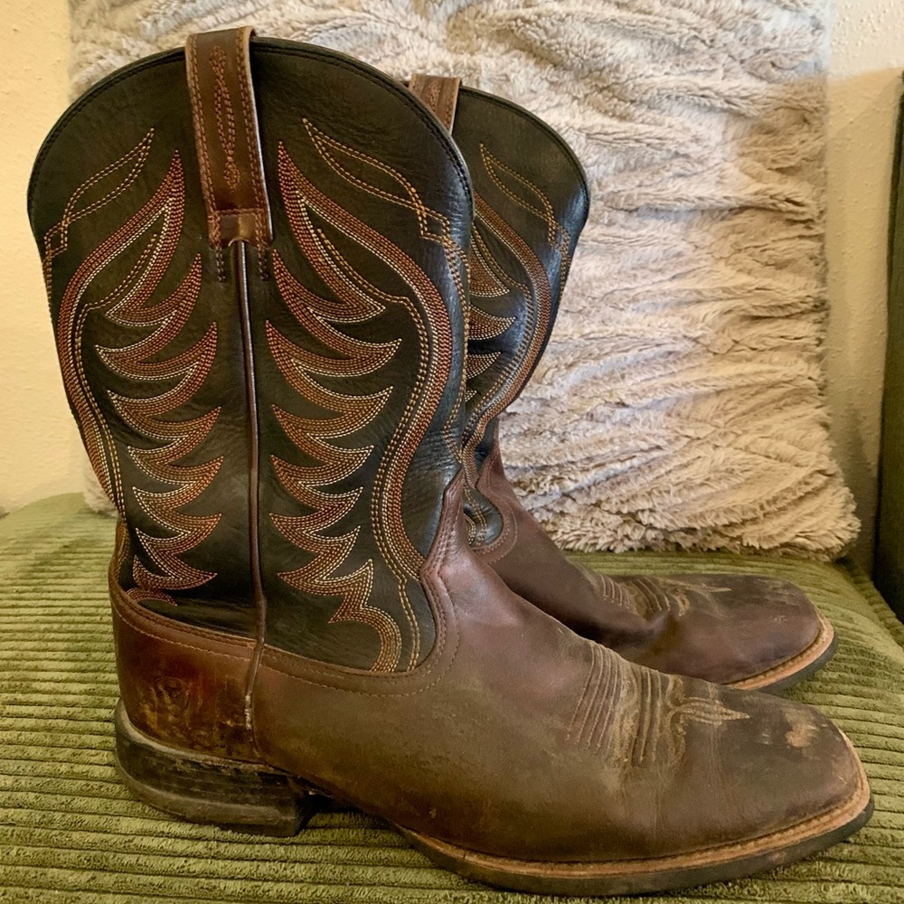 ARIAT MEN'S AMOS HAND STAINED WESTERN BOOTS - SQUARE TOE Size 11.5